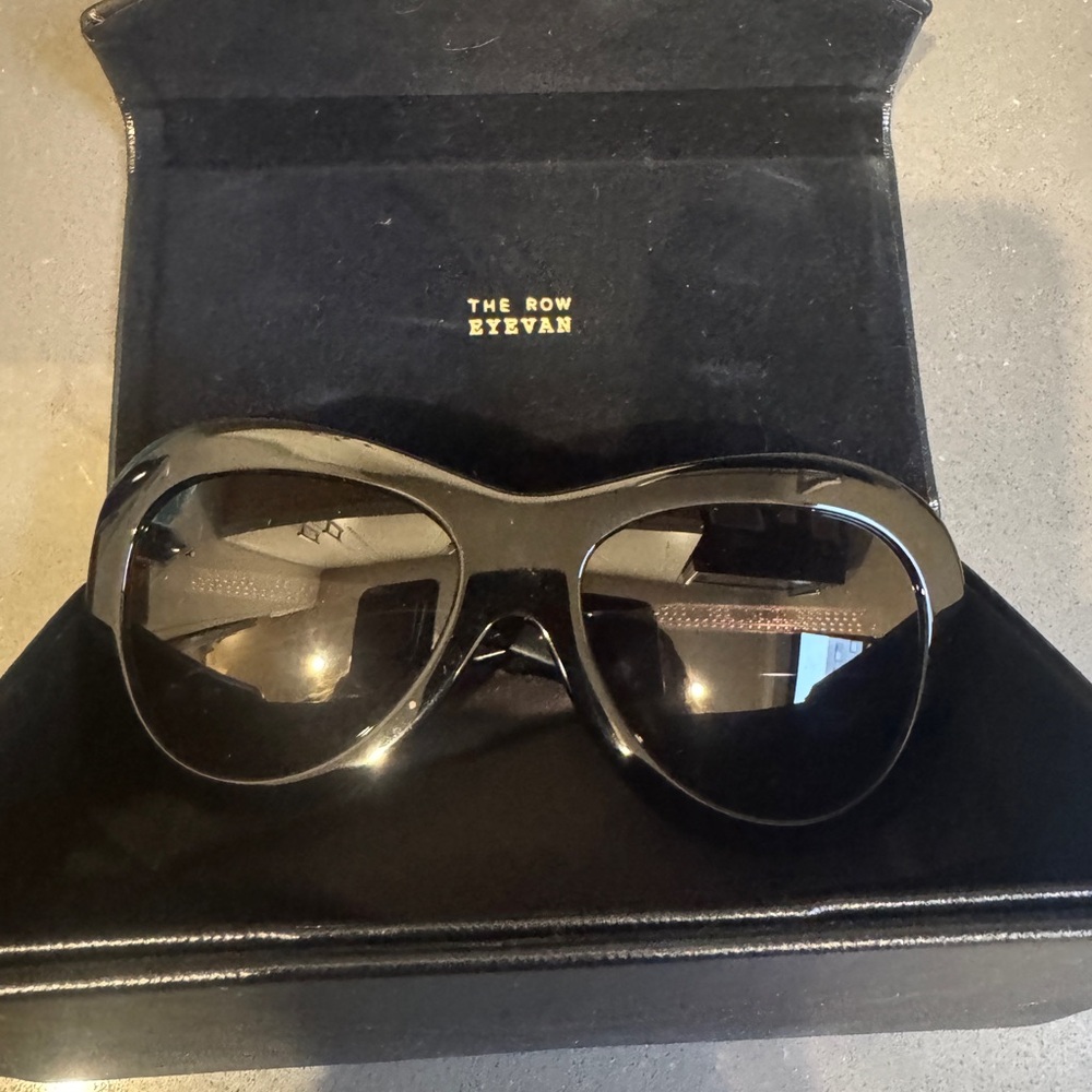 The Row Maud Sunglasses